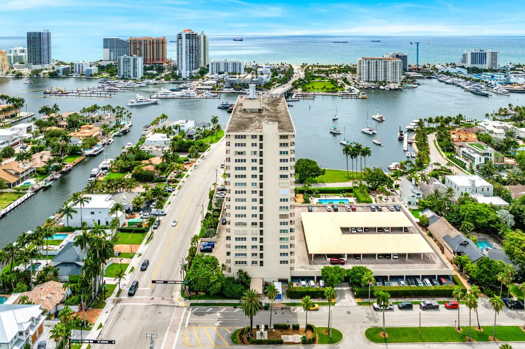 2500 E Las Olas Boulevard Fort Lauderdale FL 33301