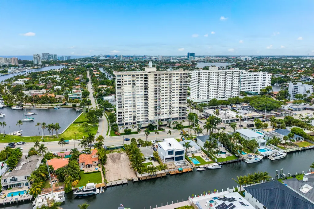 2500 E Las Olas Boulevard Fort Lauderdale FL 33301