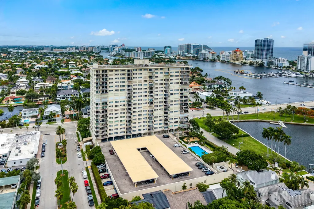 2500 E Las Olas Boulevard Fort Lauderdale FL 33301