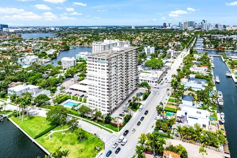 2500 E Las Olas Boulevard Fort Lauderdale FL 33301