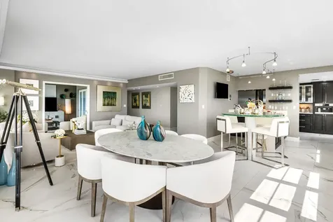 2500 E Las Olas Boulevard Fort Lauderdale FL 33301