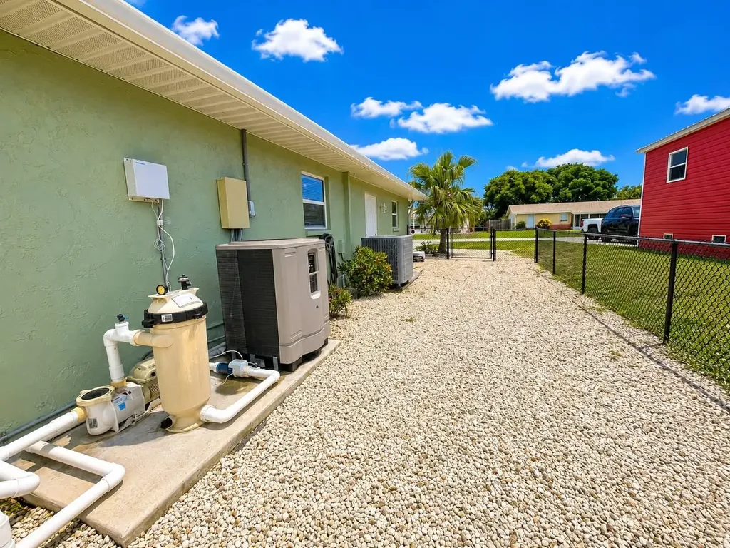 15804 Missouri Street Bokeelia FL 33922