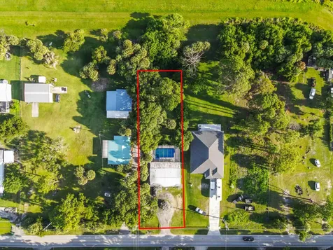 203 E Easy Street Fort Pierce FL 34982