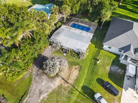 203 E Easy Street Fort Pierce FL 34982