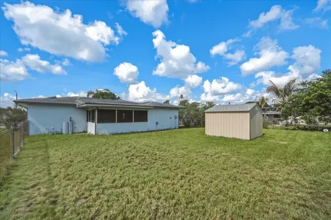 107 SE Selva Court Port St Lucie FL 34983