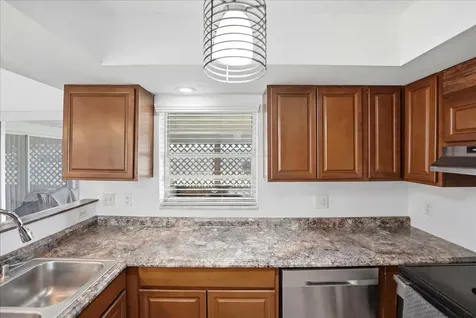 107 SE Selva Court Port St Lucie FL 34983