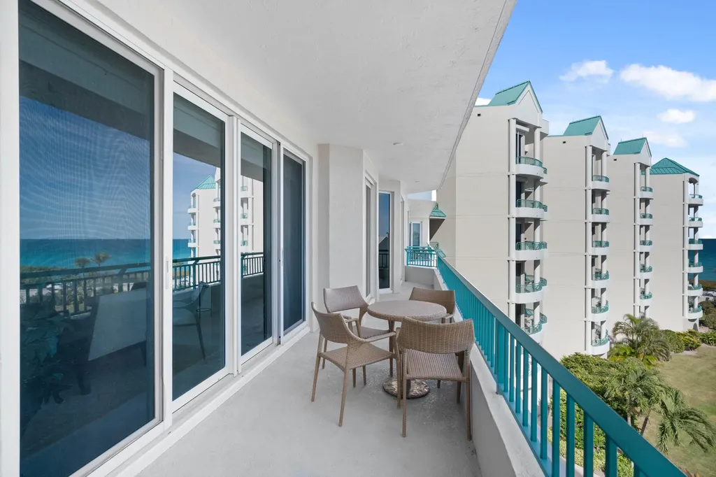 2000 S Highway A1a Jupiter FL 33477