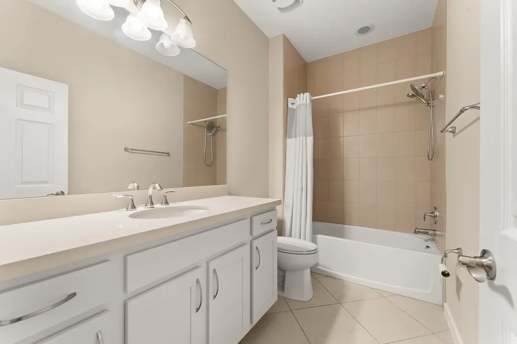12784 SW Lake Fern Port St Lucie FL 34987