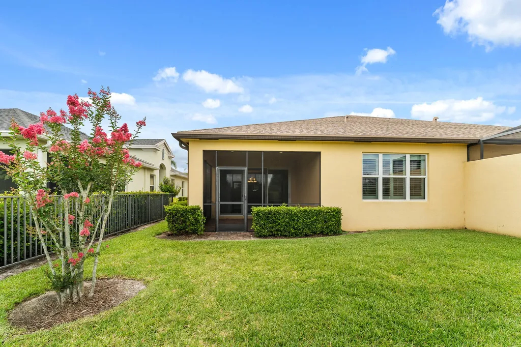 12784 SW Lake Fern Port St Lucie FL 34987