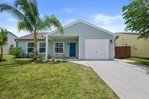 5082 Dalewood Lane Lake Worth FL 33467
