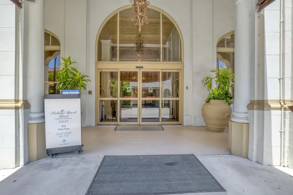 235 Sunrise Avenue Palm Beach FL 33480