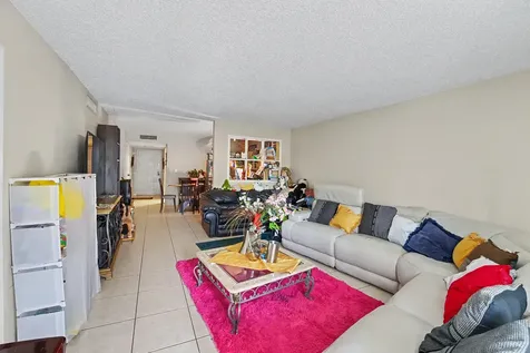 6061 N Falls Circle Lauderhill FL 33319
