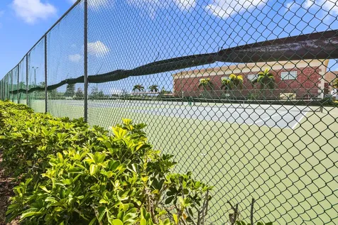 4047 Lincoln Boca Raton FL 33434