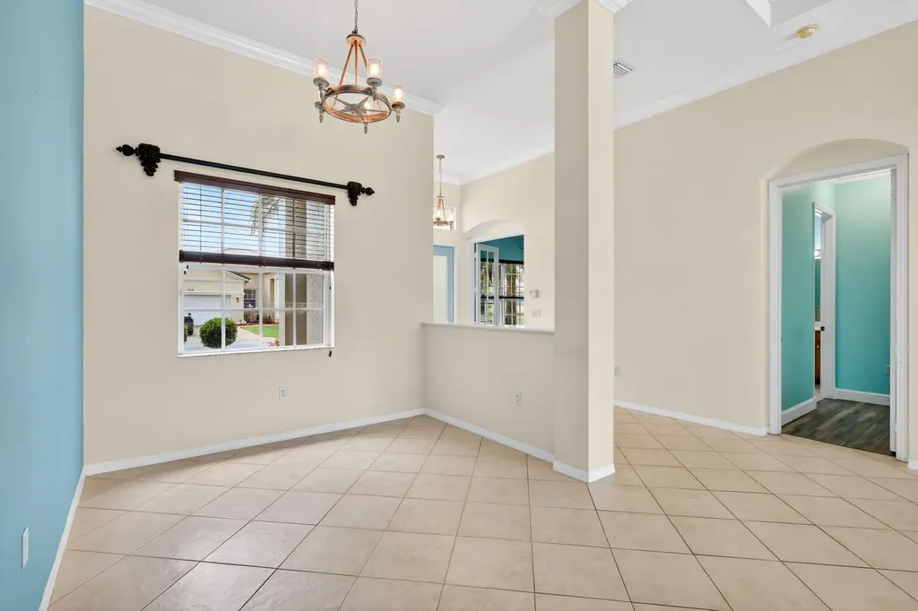 505 SW Lake Manatee Way Port St Lucie FL 34986