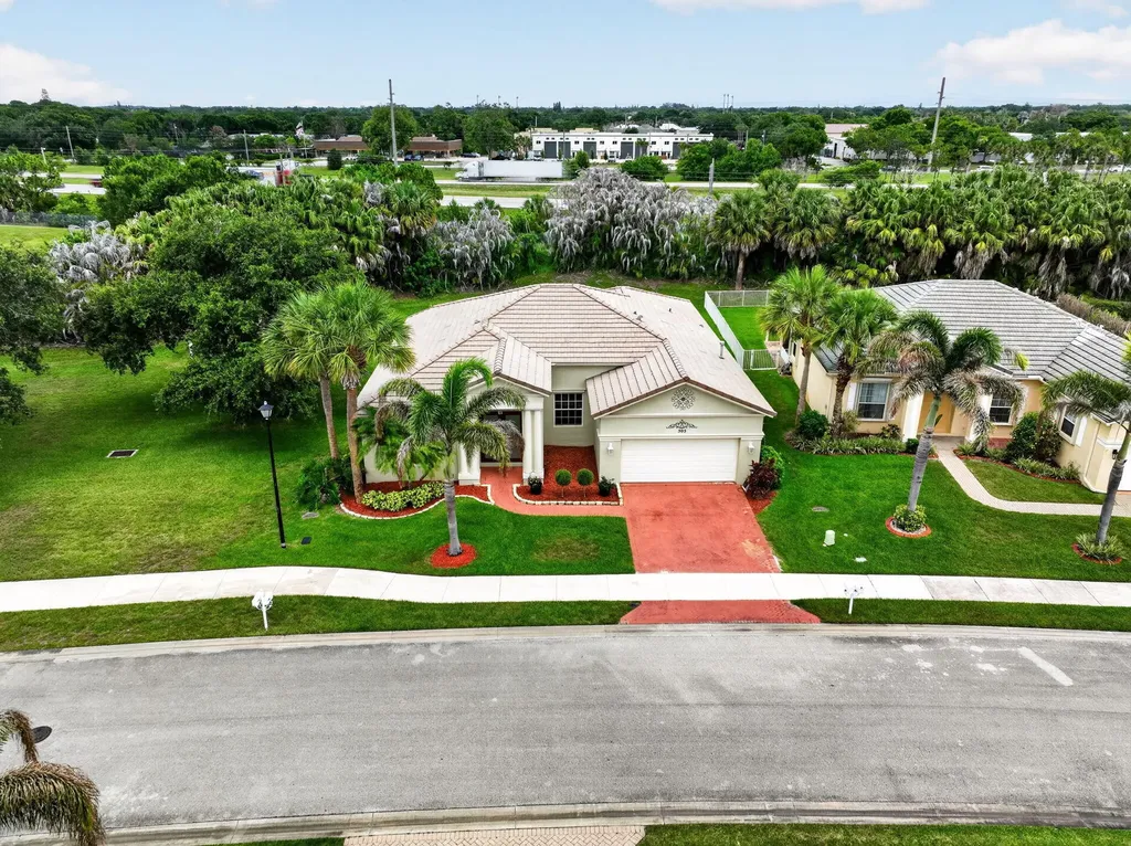 505 SW Lake Manatee Way Port St Lucie FL 34986