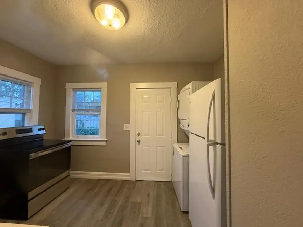 400 Metcalf Court West Palm Beach FL 33407