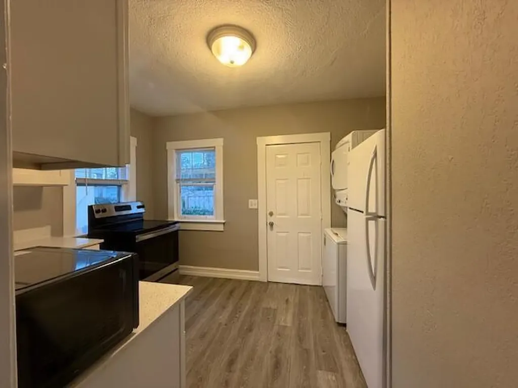 400 Metcalf Court West Palm Beach FL 33407