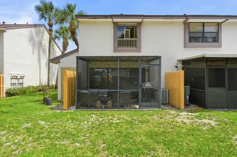 4737 NW 82nd Avenue Lauderhill FL 33351
