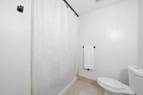 4737 NW 82nd Avenue Lauderhill FL 33351