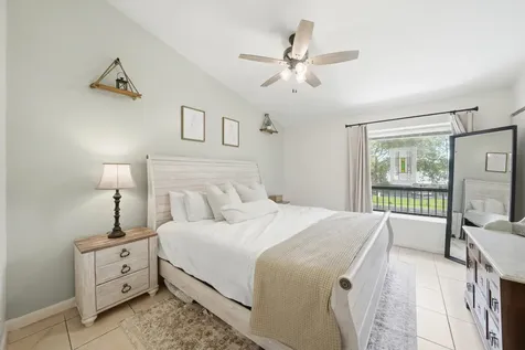 4737 NW 82nd Avenue Lauderhill FL 33351