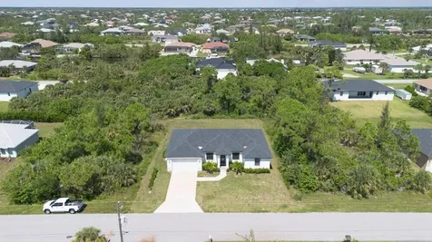 15245 Brainbridge Circle Port Charlotte FL 33981