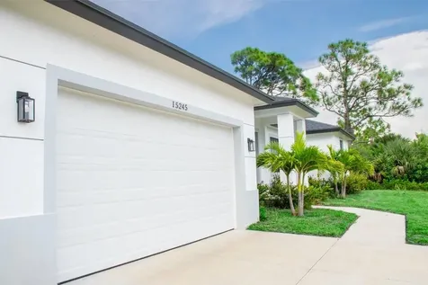 15245 Brainbridge Circle Port Charlotte FL 33981