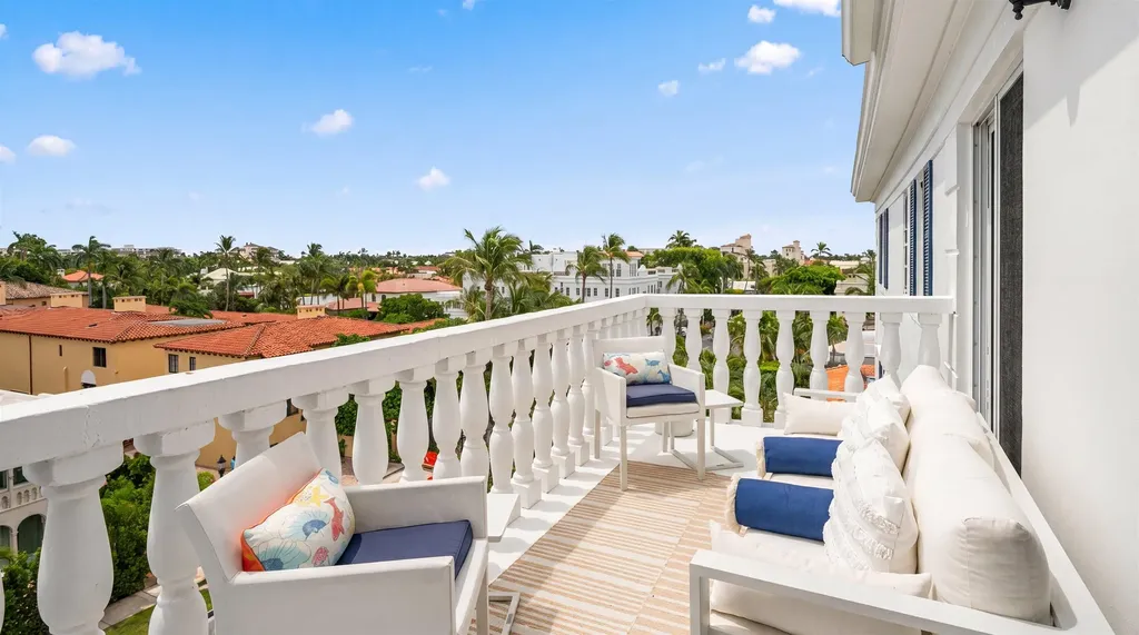 330 Cocoanut Row Palm Beach FL 33480