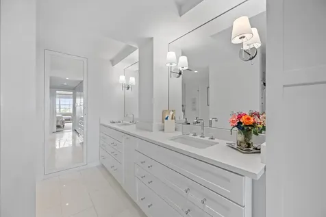 330 Cocoanut Row Palm Beach FL 33480