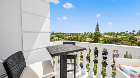 330 Cocoanut Row Palm Beach FL 33480