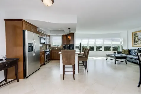 2500 NE 48th Lane Fort Lauderdale FL 33308