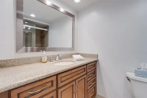 2500 NE 48th Lane Fort Lauderdale FL 33308