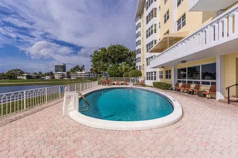 2500 NE 48th Lane Fort Lauderdale FL 33308
