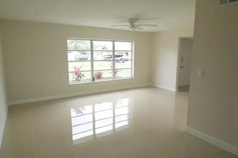 336 SE Tranquilla Avenue Port St Lucie FL 34983