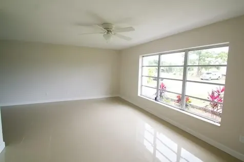 336 SE Tranquilla Avenue Port St Lucie FL 34983