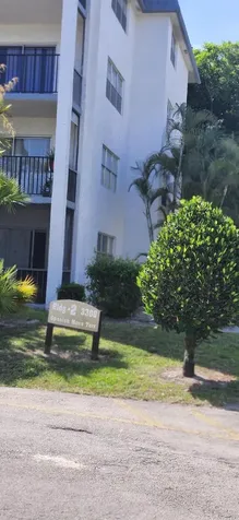 3300 Spanish Moss Terrace Lauderhill FL 33319