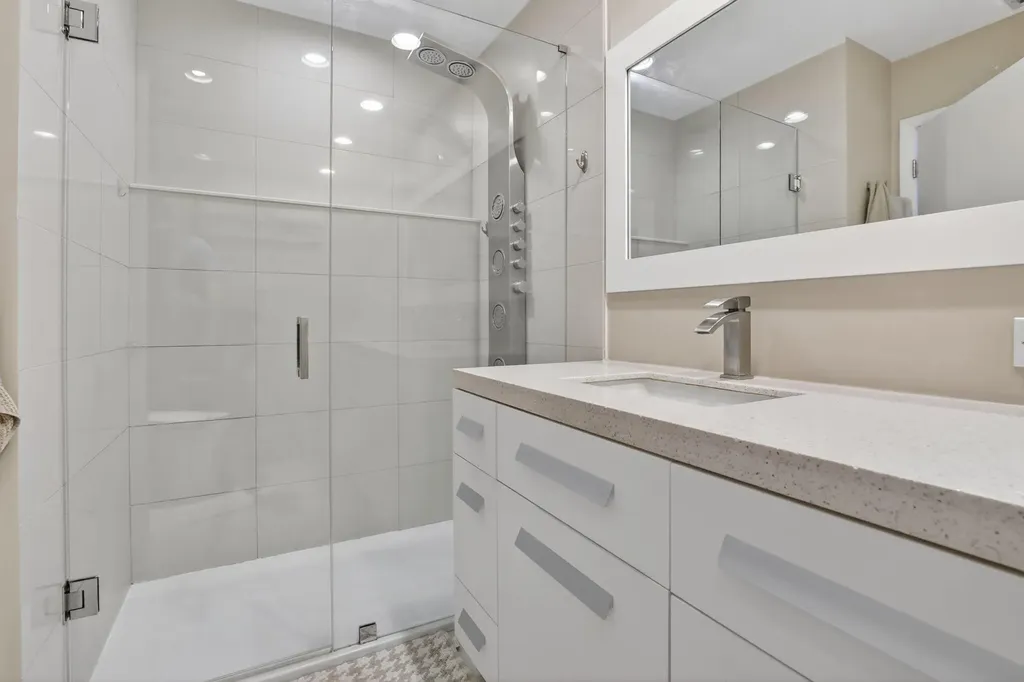1306 SE 5th Court Dania Beach FL 33004