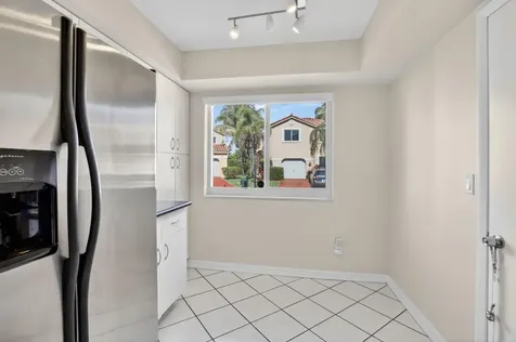 1306 SE 5th Court Dania Beach FL 33004