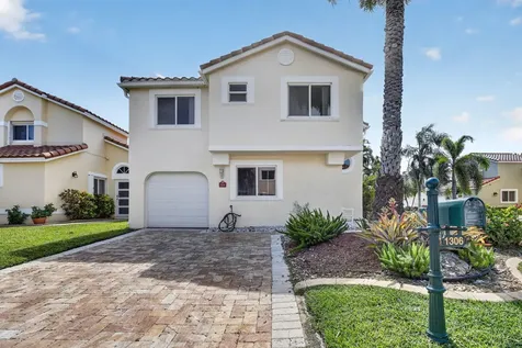 1306 SE 5th Court Dania Beach FL 33004