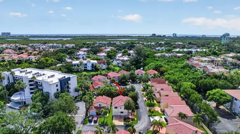 1306 SE 5th Court Dania Beach FL 33004