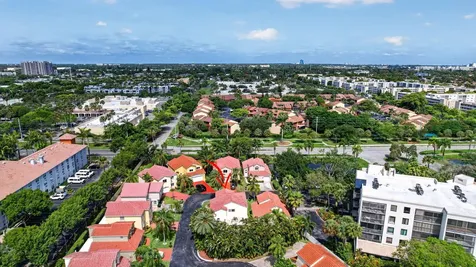 1306 SE 5th Court Dania Beach FL 33004
