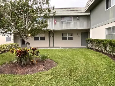 679 Saxony Way Delray Beach FL 33446