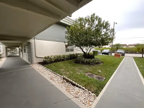 679 Saxony Way Delray Beach FL 33446