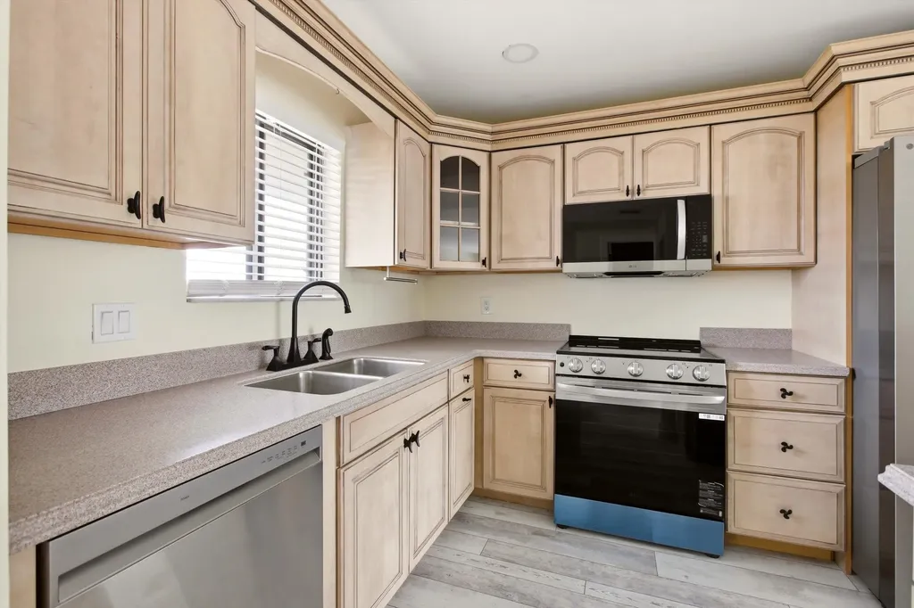 412 Southwind Drive North Palm Beach FL 33408
