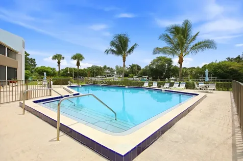 412 Southwind Drive North Palm Beach FL 33408