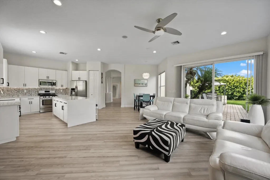 1215 Creekside Drive Wellington FL 33414