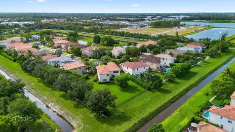 1215 Creekside Drive Wellington FL 33414