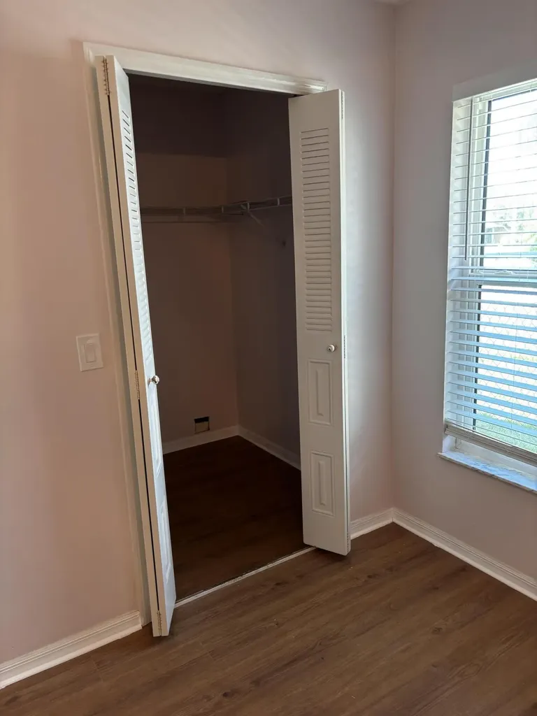 450 SW Eyerly Avenue Port St Lucie FL 34983