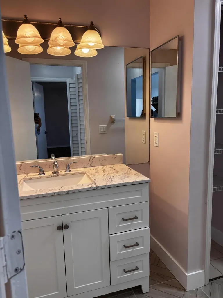 450 SW Eyerly Avenue Port St Lucie FL 34983