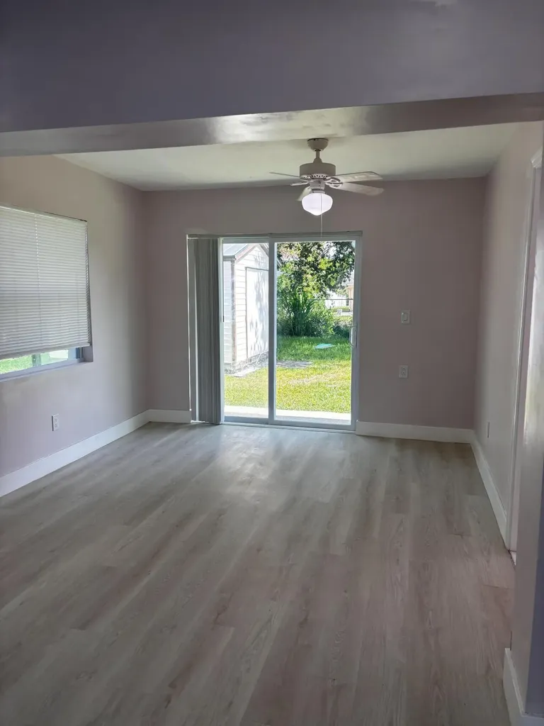 450 SW Eyerly Avenue Port St Lucie FL 34983
