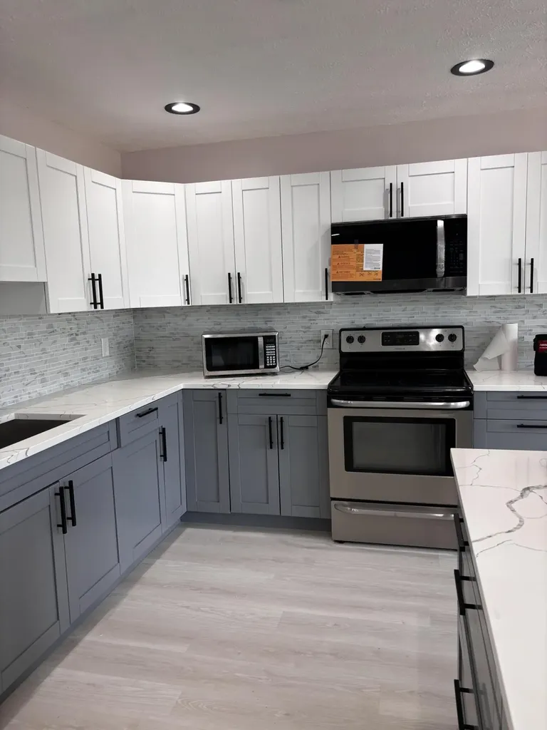 450 SW Eyerly Avenue Port St Lucie FL 34983